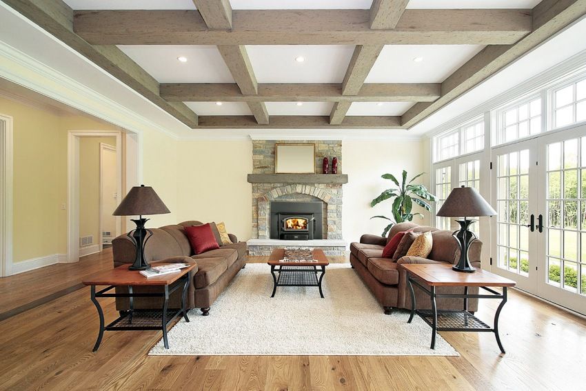 Drveni strop u kući: izbor kvalitetnog oplata i tehnologije