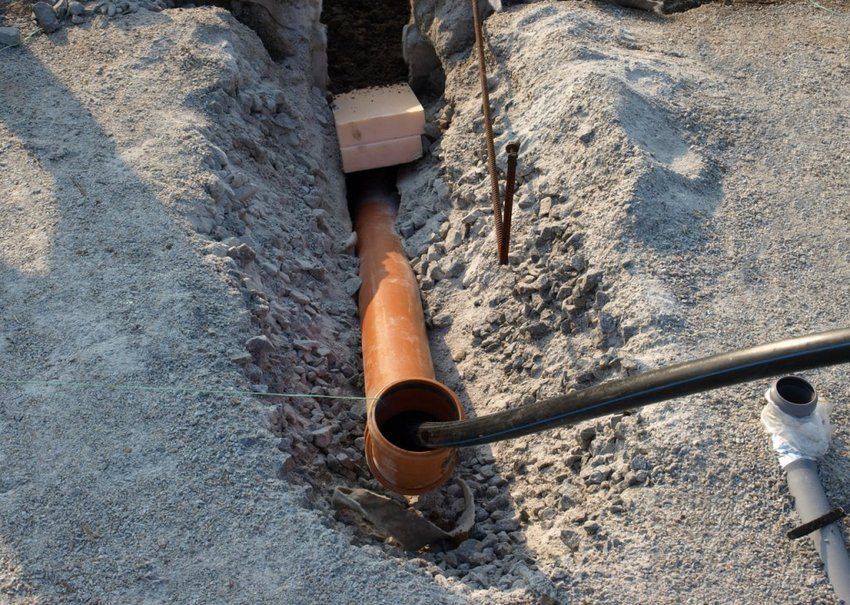 Odvodne cijevi za crpljenje podzemnih voda: potpuna klasifikacija proizvoda