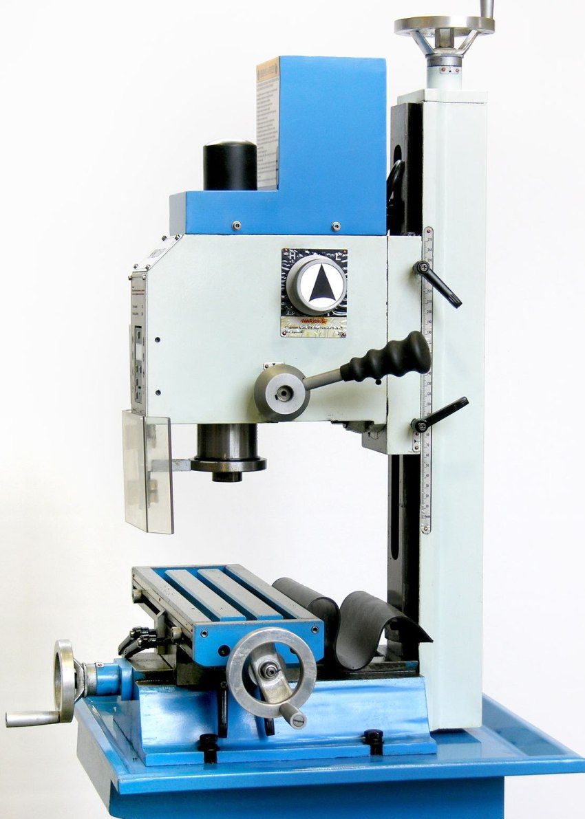 Stroj za glodanje metala: klasifikacija i karakteristike opreme