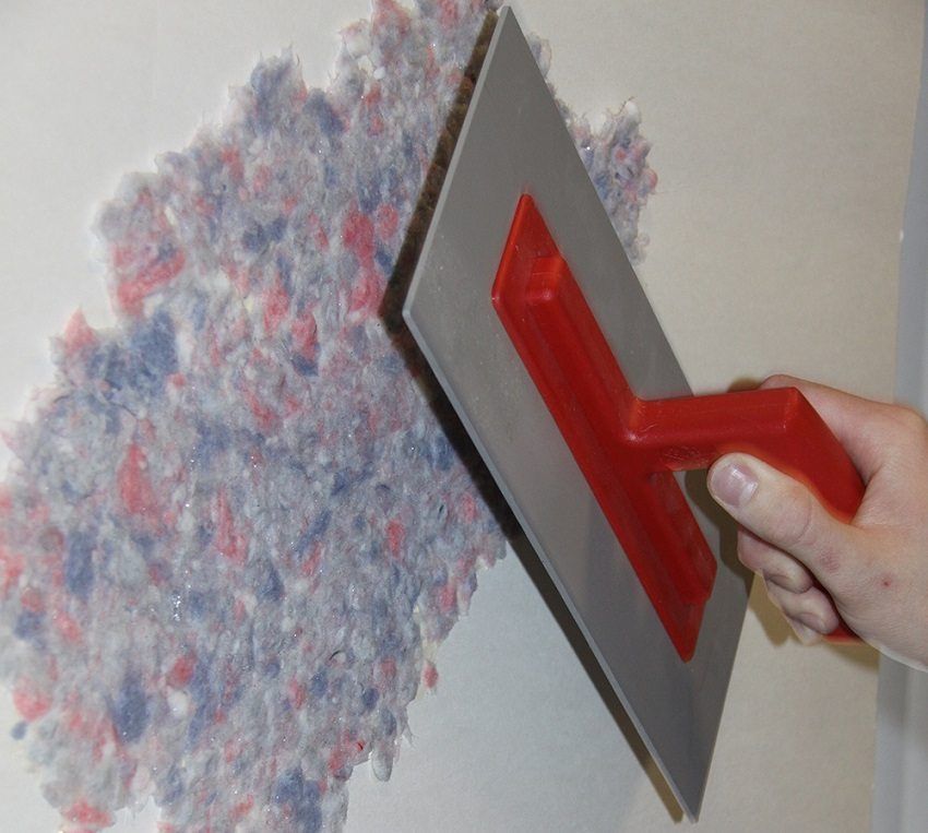 Univerzalni materijal: tekuće pozadine, kako ih nanositi na zid i druge površine